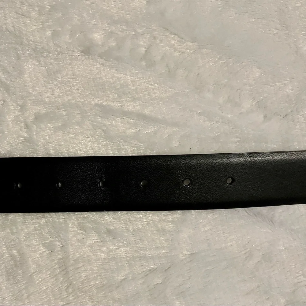 Kenneth Cole Reaction Reversible Belt Size 32/80